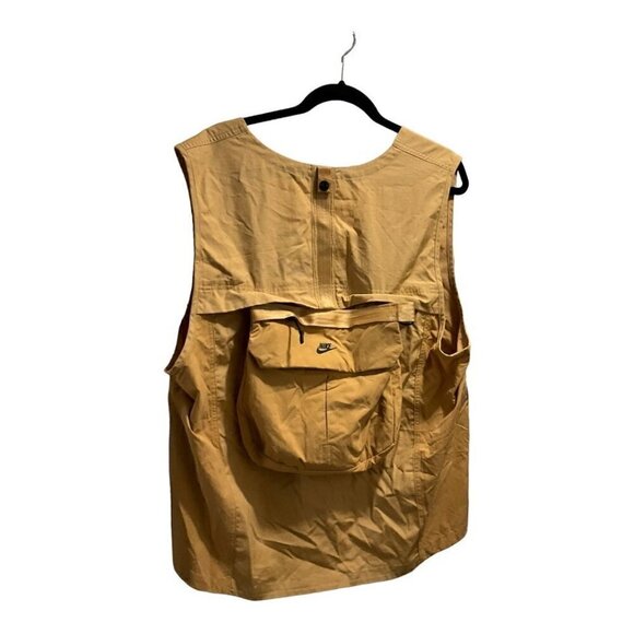 NIKE Sportswear Tech Pack Men's Vest - Picture 9 of 11